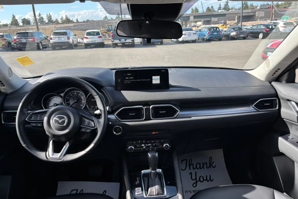 2021 Mazda CX-5 Touring photo 1
