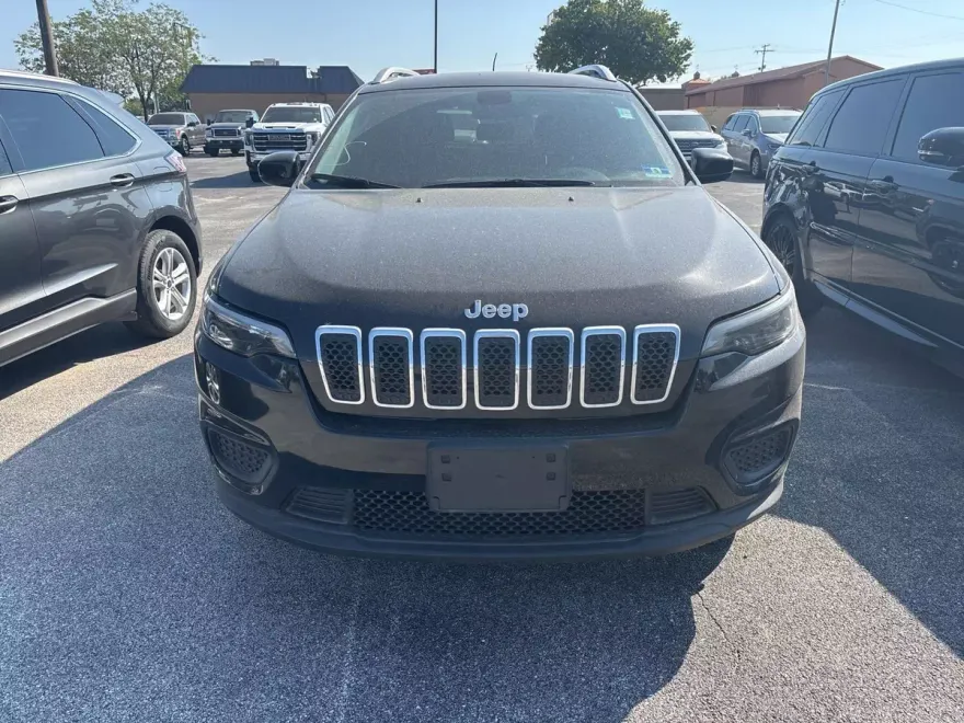 2020 Jeep Cherokee Latitude photo 1