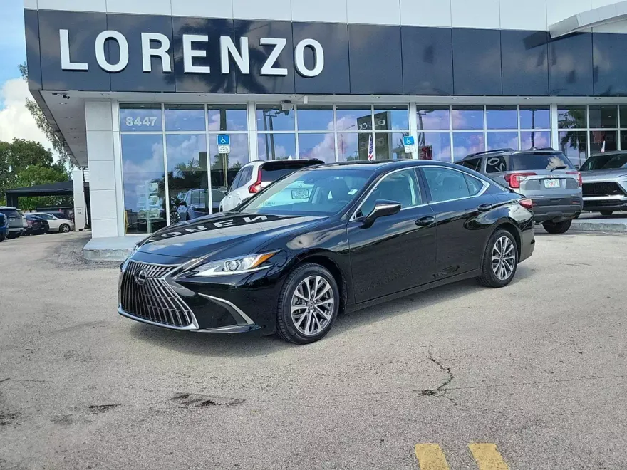 2023 Lexus ES 350 photo 1