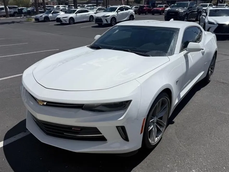 2018 Chevrolet Camaro 1LS 1LT photo 1