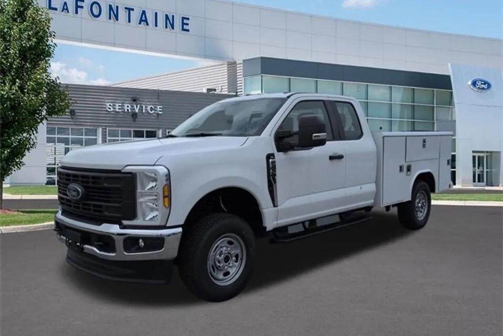 2025 Ford F-250 photo 1