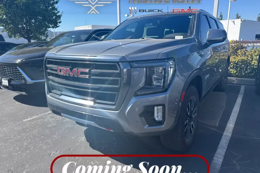 2022 Gmc Yukon XL AT4 photo 1