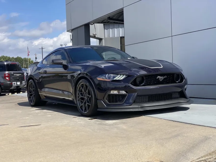 2022 Ford Mustang Mach 1 photo 1
