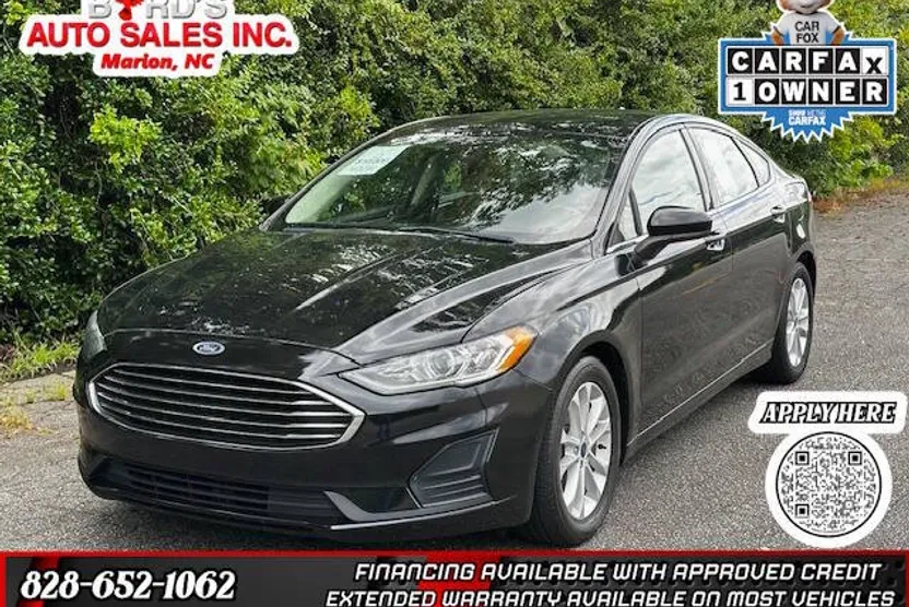 2020 Ford Fusion SE photo 1