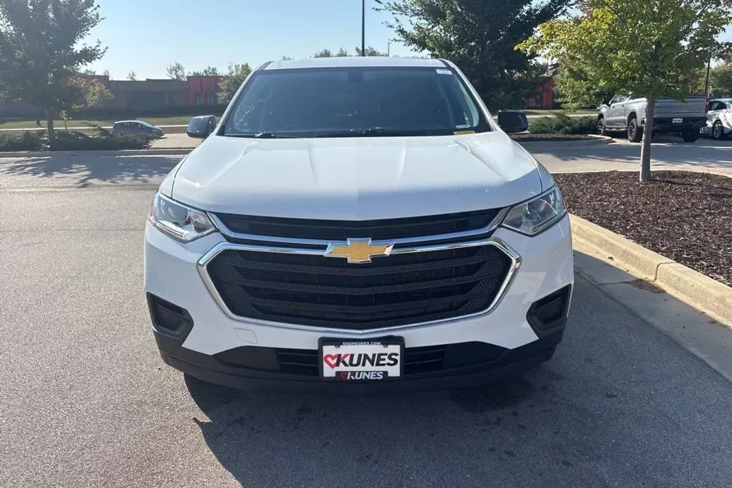 2020 Chevrolet Traverse 1LS photo 1