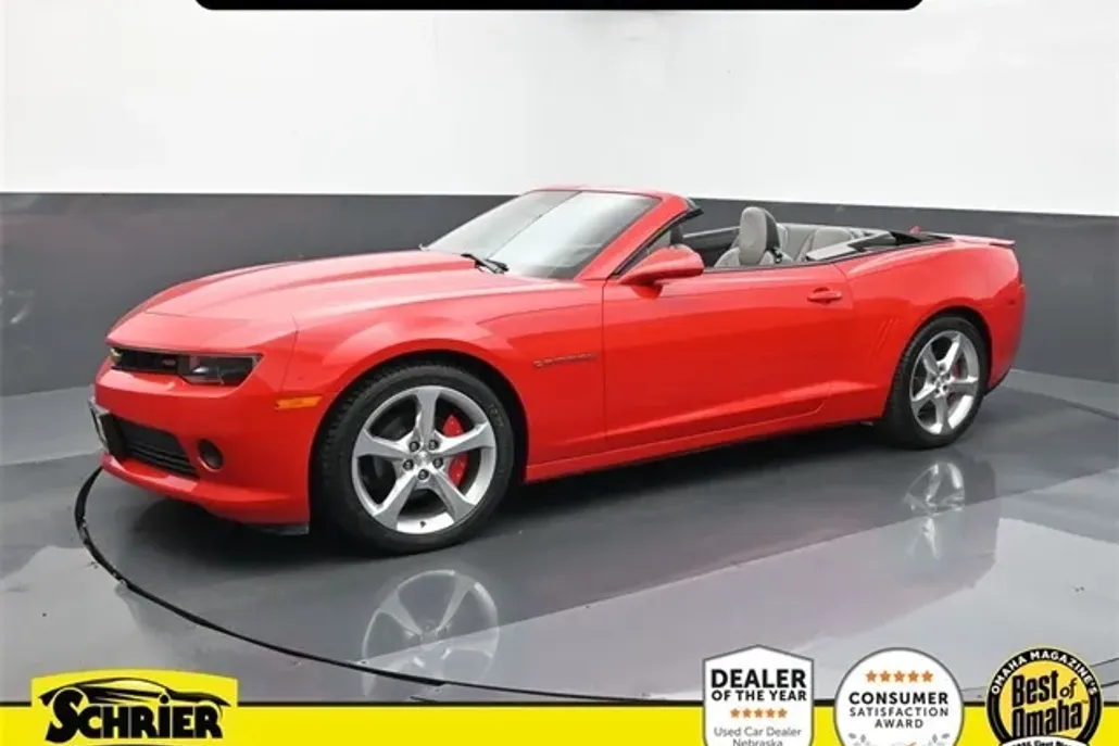 2015 Chevrolet Camaro 2LT photo 1