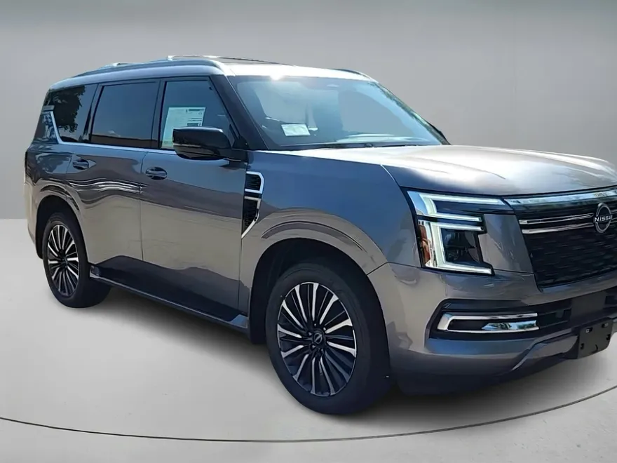 2025 Nissan Armada Platinum Reserve photo 1