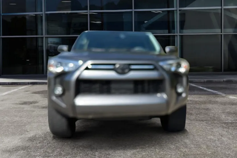 2023 Toyota 4Runner SR5 photo 1