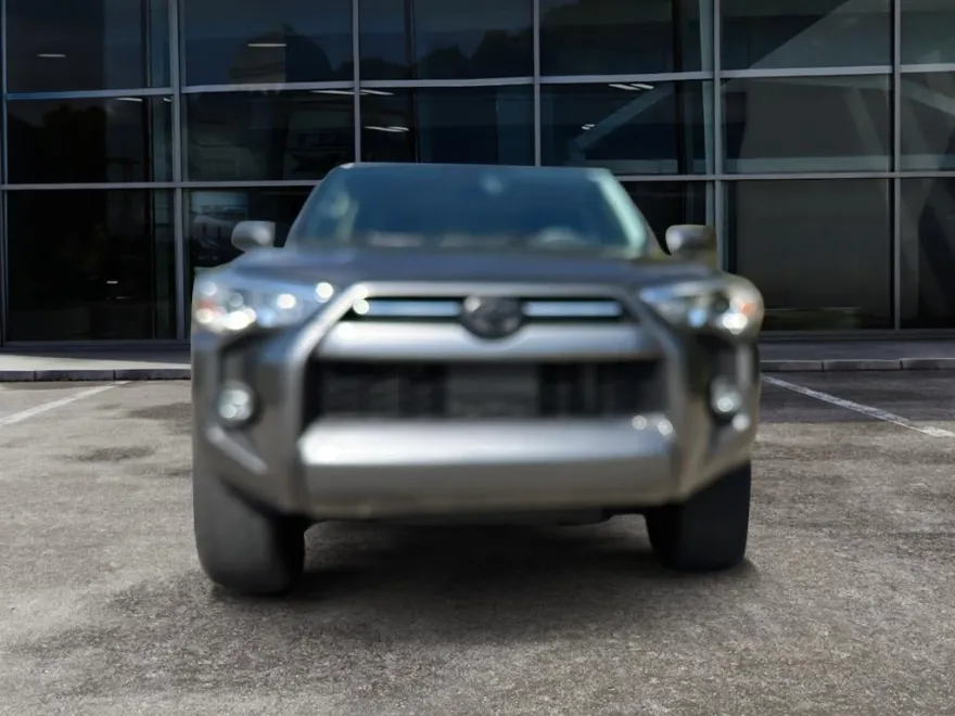 2023 Toyota 4Runner SR5 photo 1