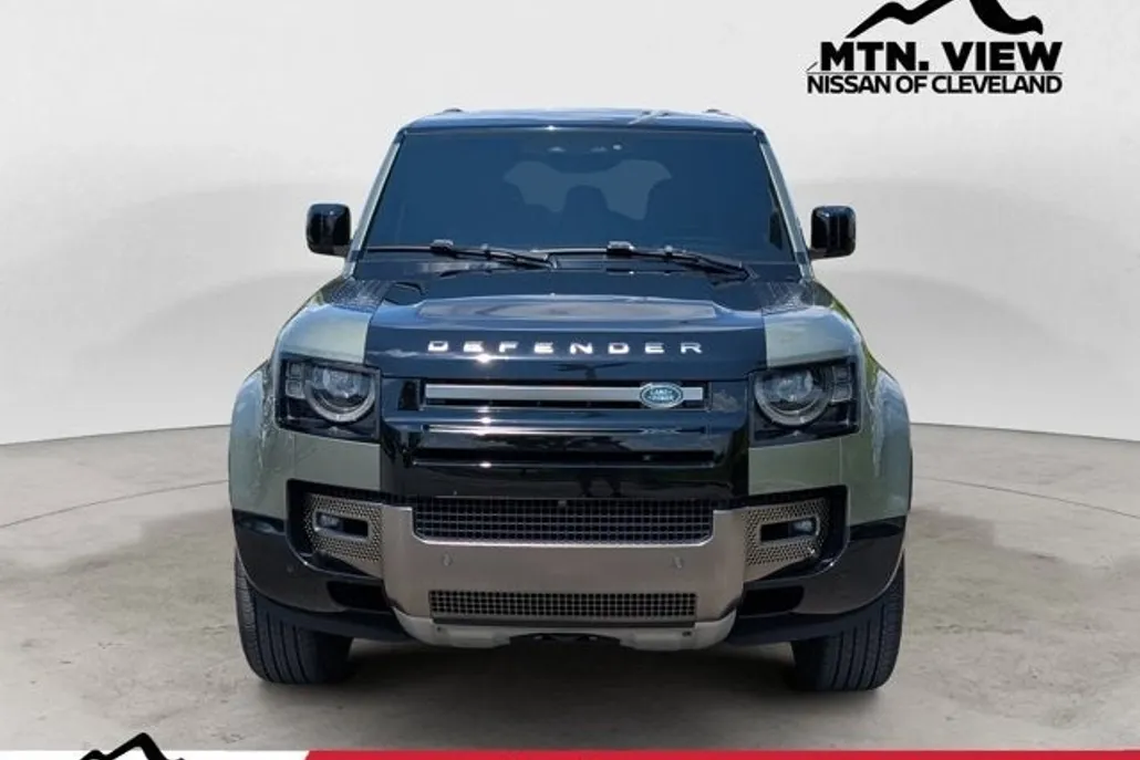 2020 Land Rover Defender 110 X photo 1