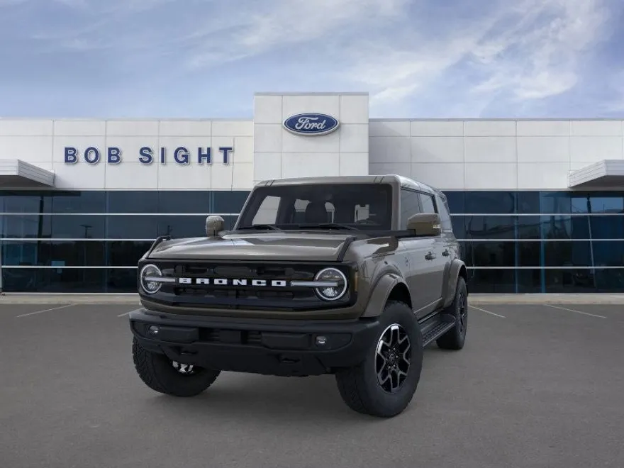 2025 Ford Bronco Outer Banks photo 1