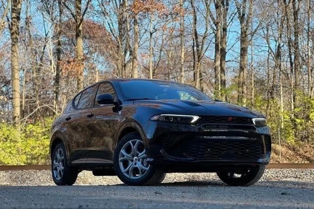 2024 Dodge Hornet R/T Plus photo 1