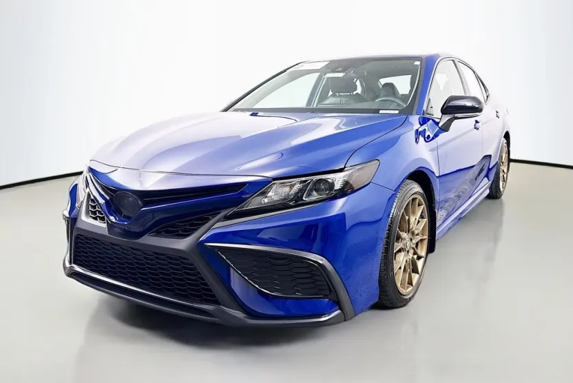 2023 Toyota Camry SE Nightshade Edition photo 1