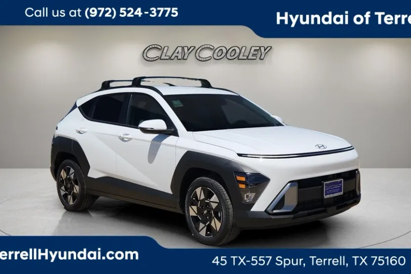 2025 Hyundai Kona SEL photo 1