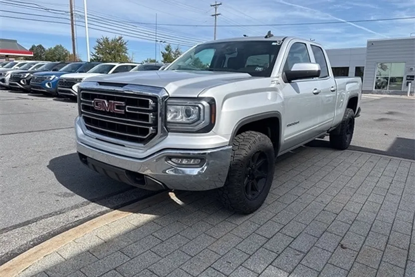 2018 Gmc Sierra 1500 SLE photo 1