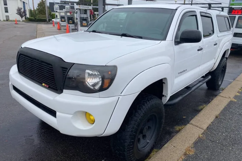 2011 Toyota Tacoma V6 photo 1