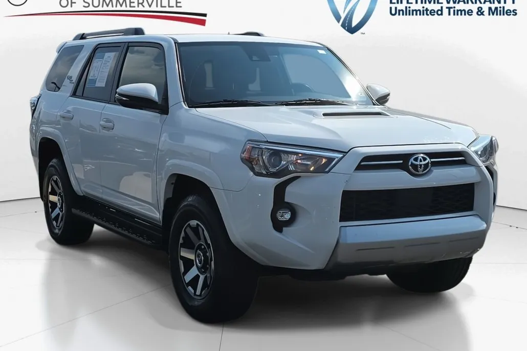 2024 Toyota 4Runner TRD Off-Road Premium photo 1
