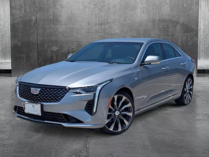 2025 Cadillac CT4 Luxury photo 1