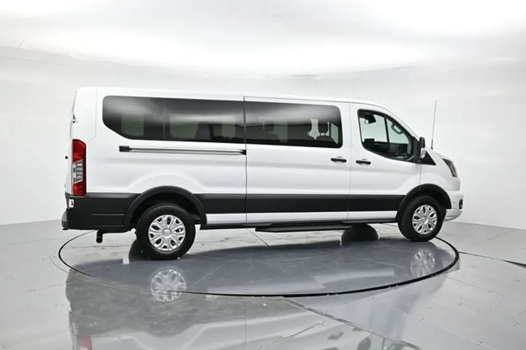 2025 Ford Transit photo 1