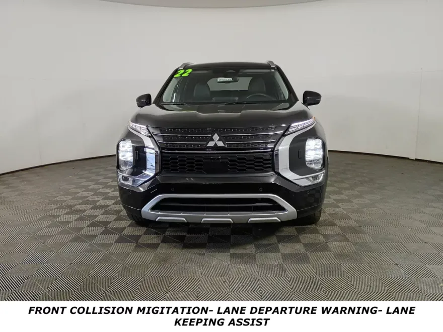 2022 Mitsubishi Outlander SEL S-AWC photo 1