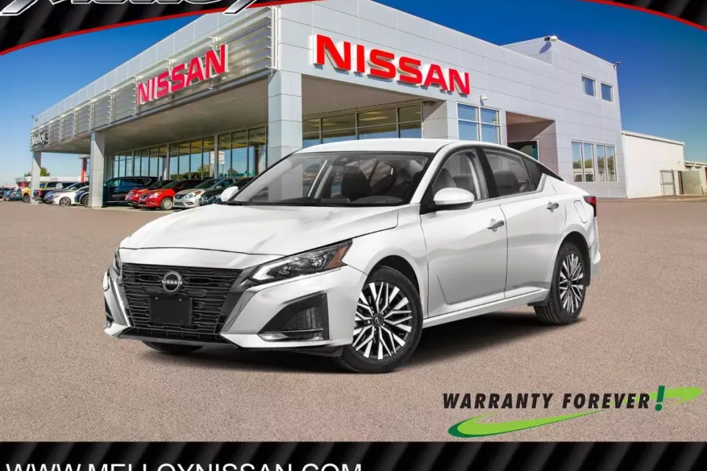 2025 Nissan Altima SV photo 1