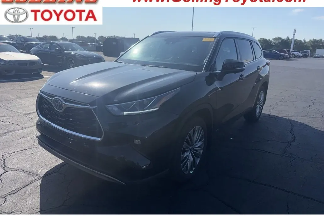 2023 Toyota Highlander Hybrid Platinum photo 1