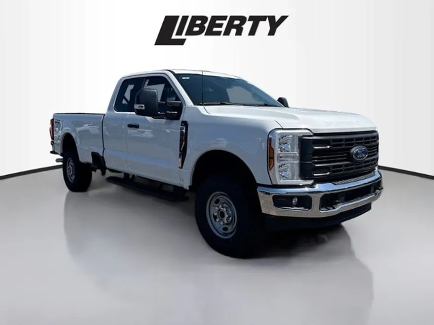 2025 Ford F-250 photo 1