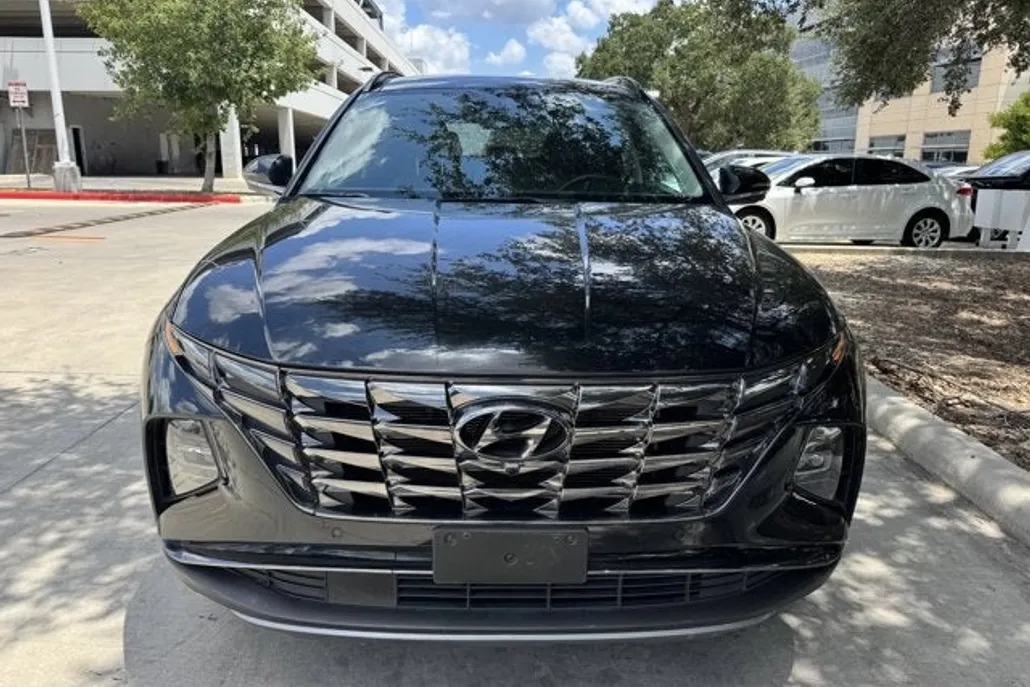 2024 Hyundai Tucson Limited photo 1