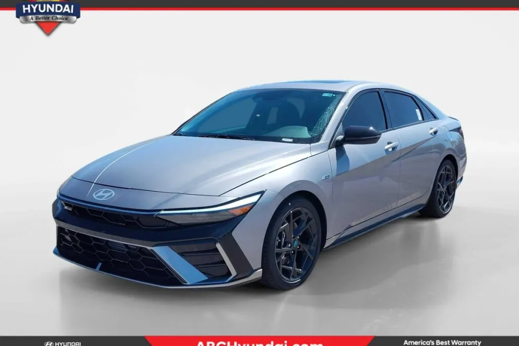 2025 Hyundai Elantra N Line photo 1