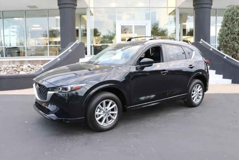 2025 Mazda CX-5 2.5 Select photo 1