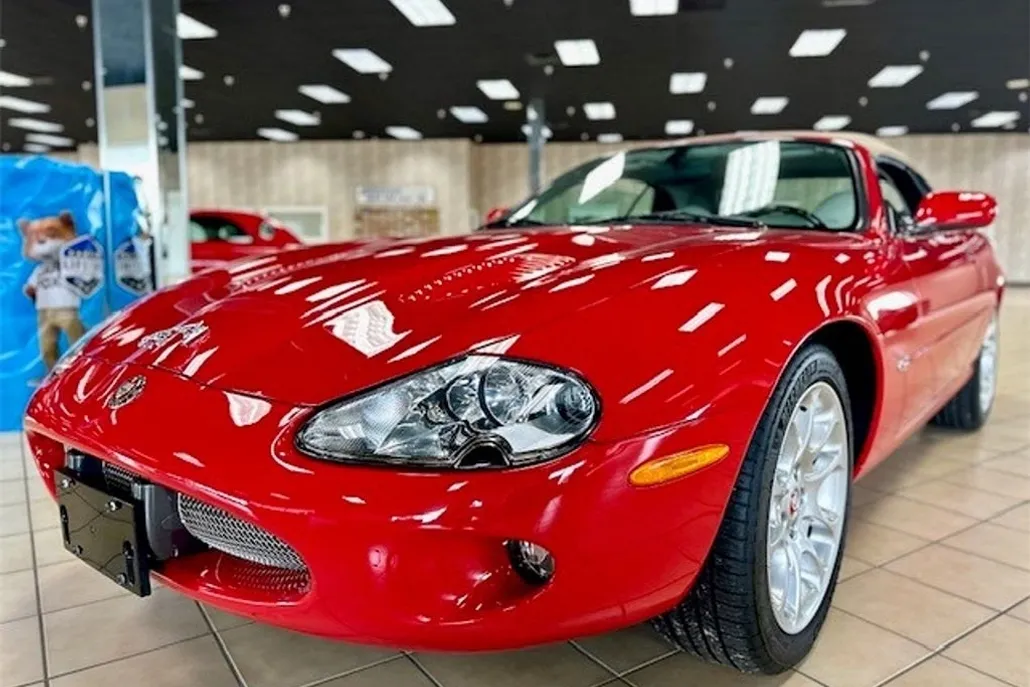 2000 Jaguar XK XKR Base photo 1