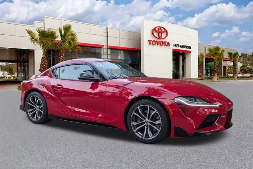2023 Toyota Supra 2.0 photo 1
