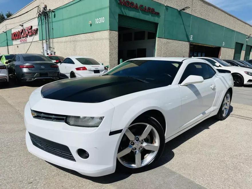 2014 Chevrolet Camaro 2LT photo 1
