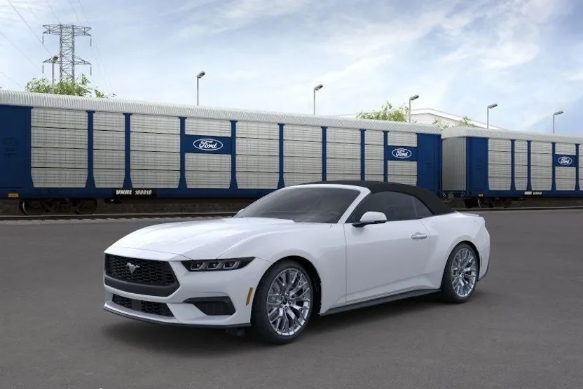 2025 Ford Mustang EcoBoost Premium photo 1