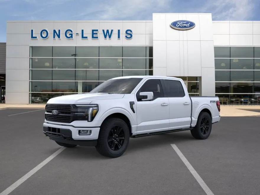 2025 Ford F-150 Platinum photo 1