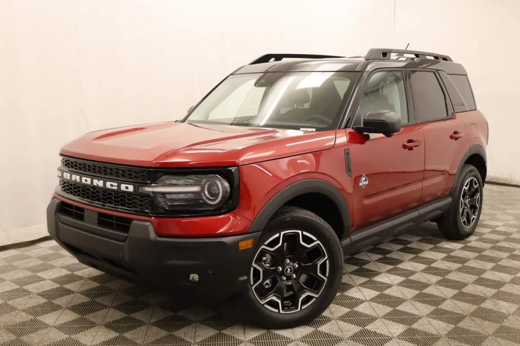 2025 Ford Bronco Sport Outer Banks photo 1