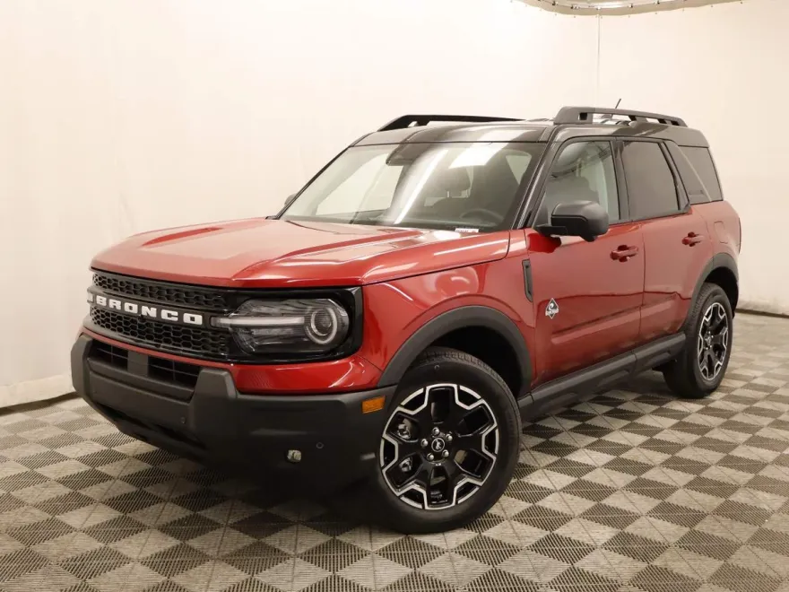 2025 Ford Bronco Sport Outer Banks photo 1