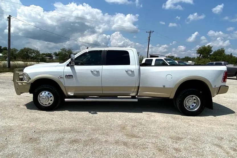 2015 Ram 3500 Longhorn photo 1