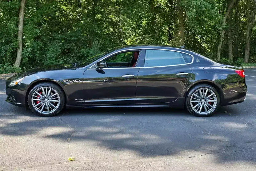 2020 Maserati Quattroporte Q4 GranLusso photo 1