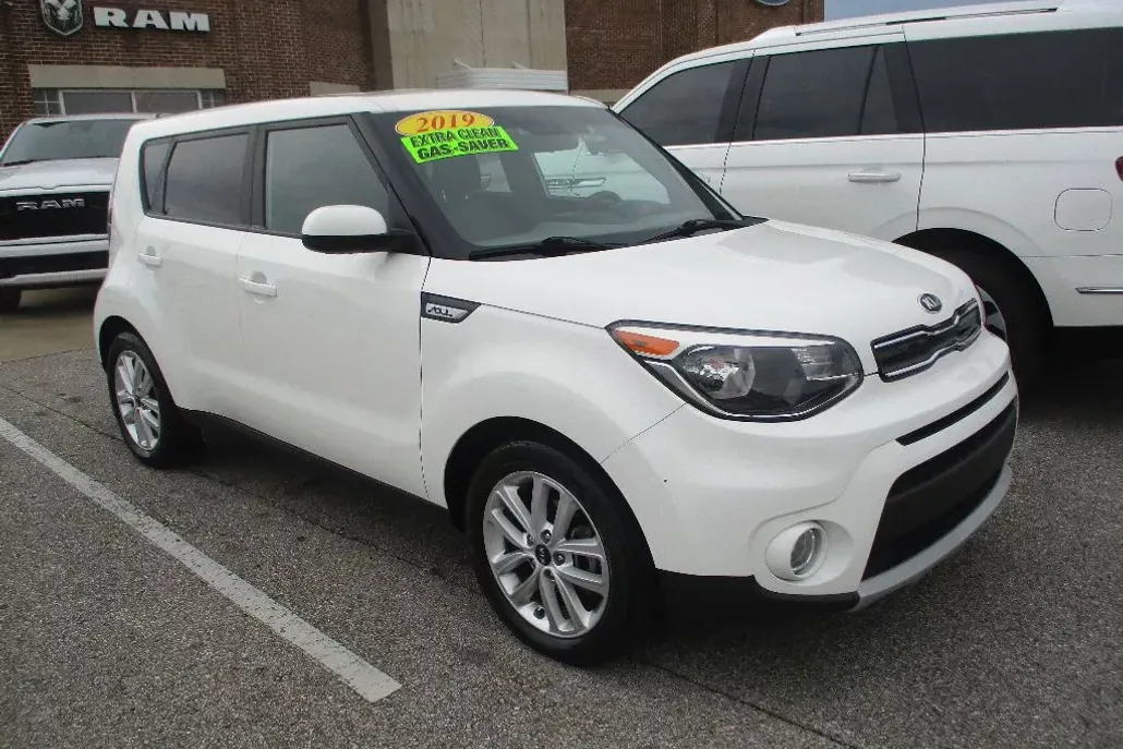 2019 Kia Soul Plus photo 1