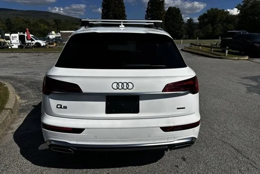 2023 Audi Q5 S line Premium Plus photo 1