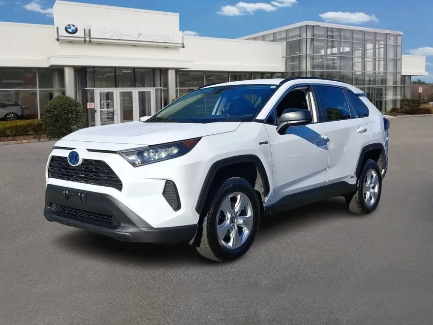 2021 Toyota RAV4 Hybrid LE photo 1