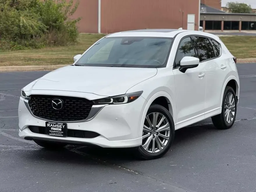 2023 Mazda CX-5 2.5 Turbo Signature photo 1