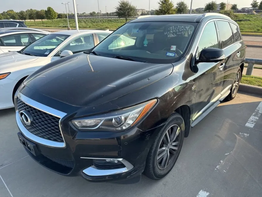 2017 Infiniti QX60 Base photo 1