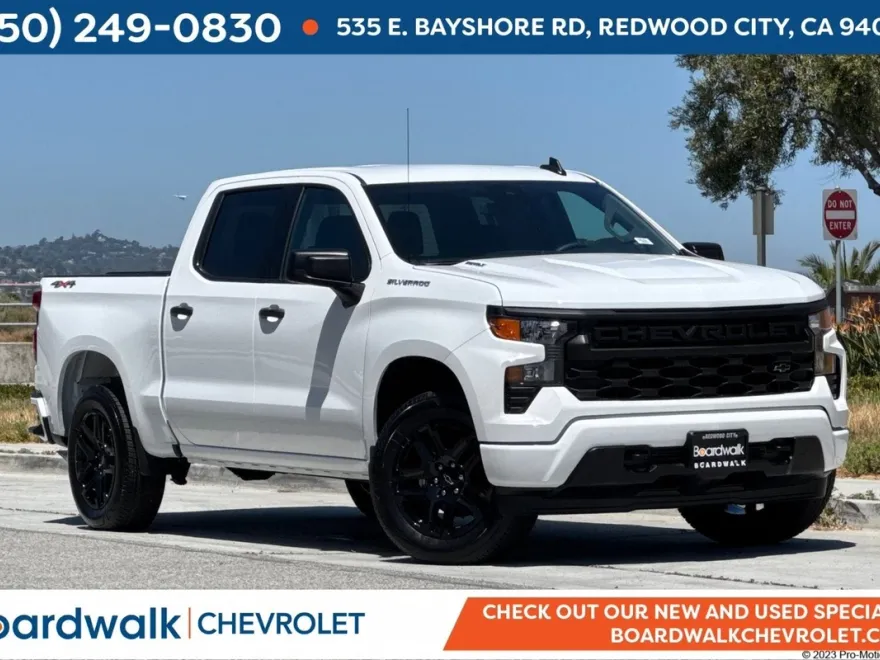 2025 Chevrolet Silverado 1500 Custom photo 1