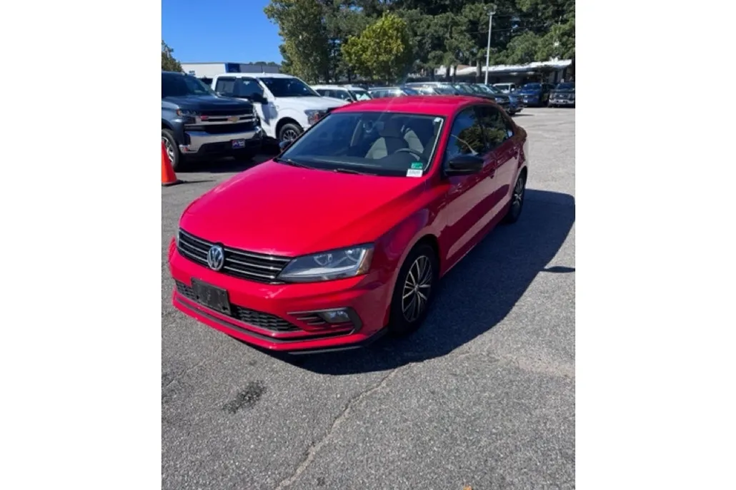 2018 Volkswagen Jetta 1.4T Wolfsburg Edition photo 1
