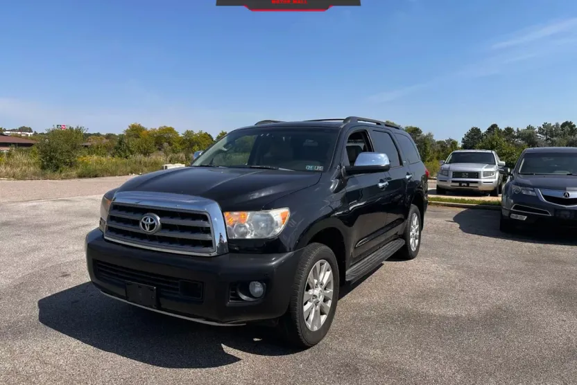 2010 Toyota Sequoia Platinum Sport photo 1