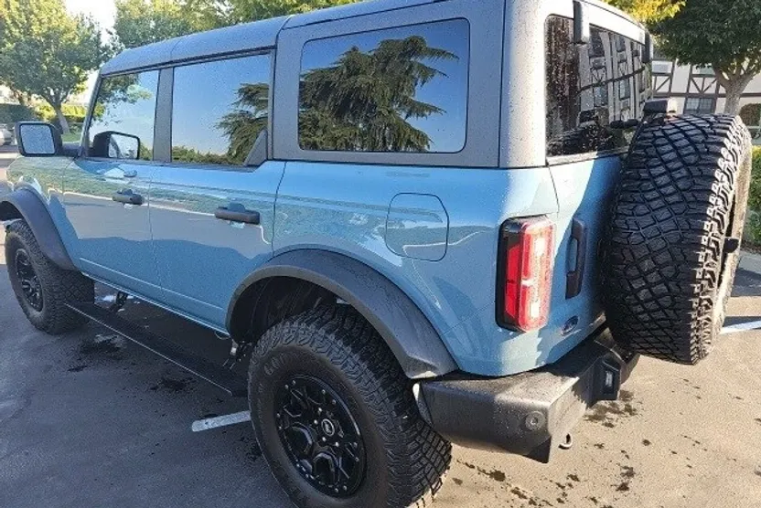 2022 Ford Bronco Base Big Bend Black Diamond Outer Banks Badlands Wildtrak Everglades photo 1