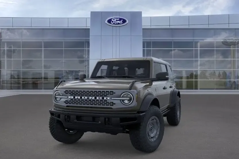 2025 Ford Bronco Badlands photo 1