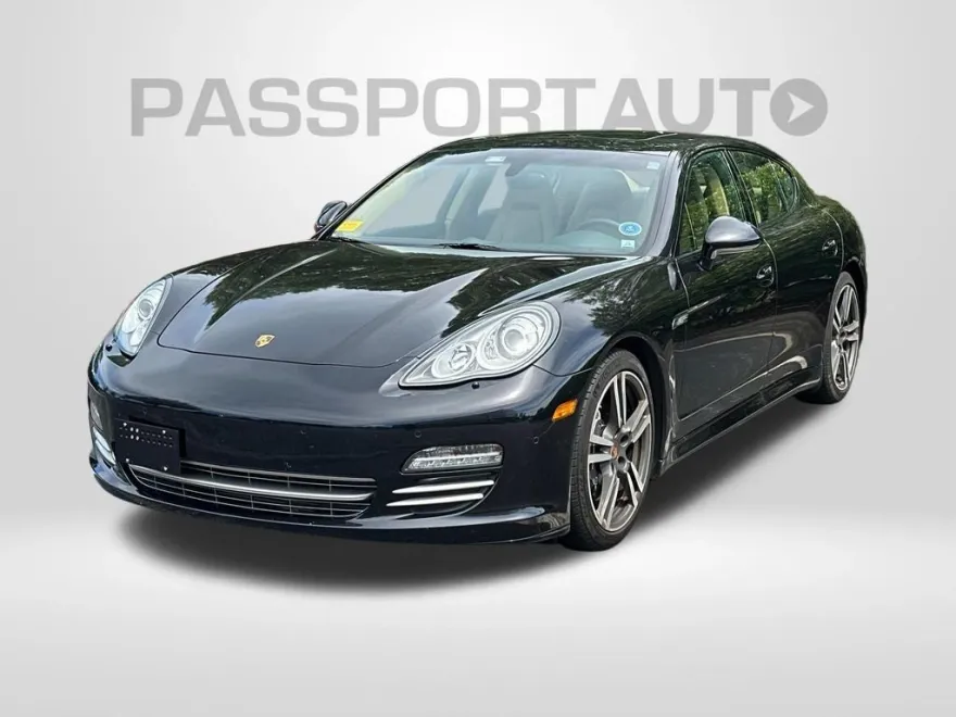 2013 Porsche Panamera 4 Platinum photo 1